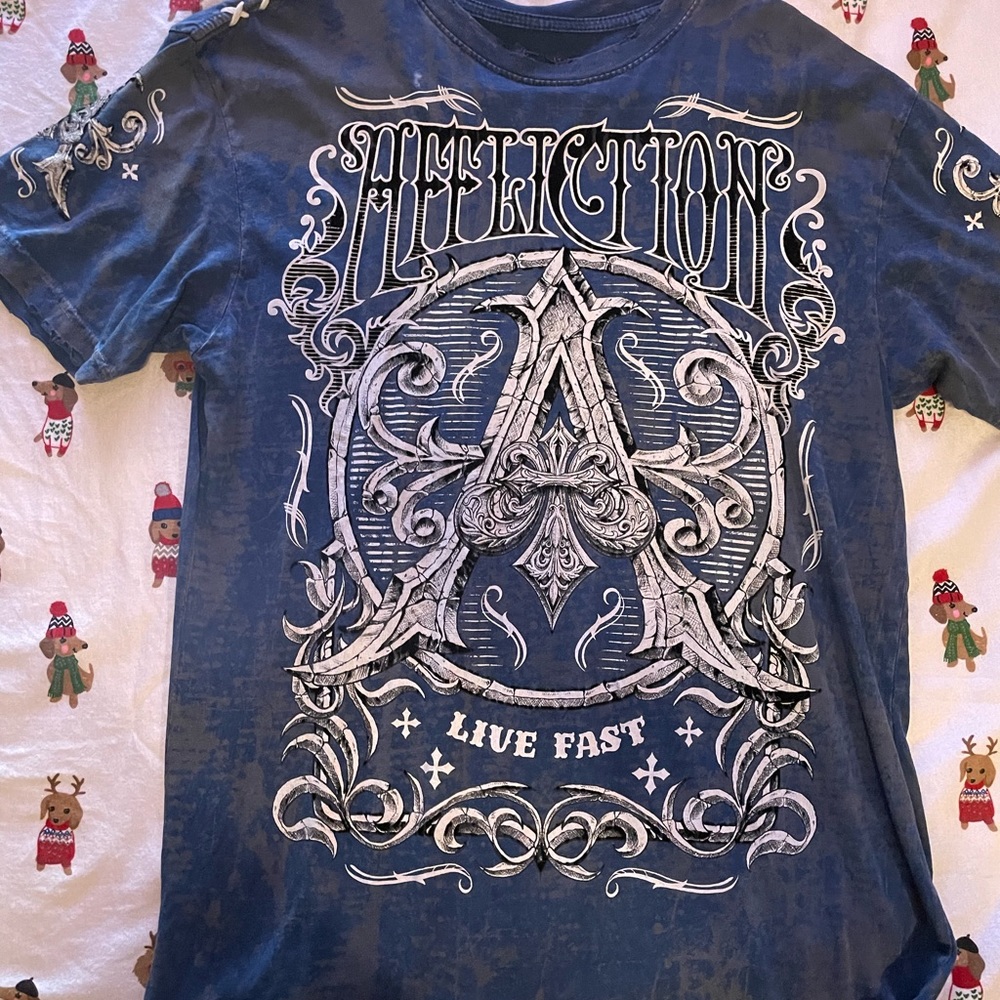 Large affliction shirt
